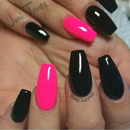Black Pink Hot Manicure