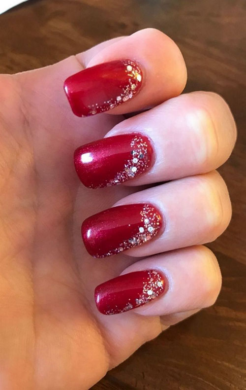 Elegant Christmas Nails