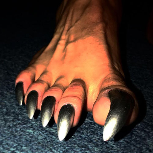 Extremely Long Toenails